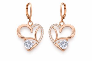 18K gold earrings - designed for global jewelry brands
